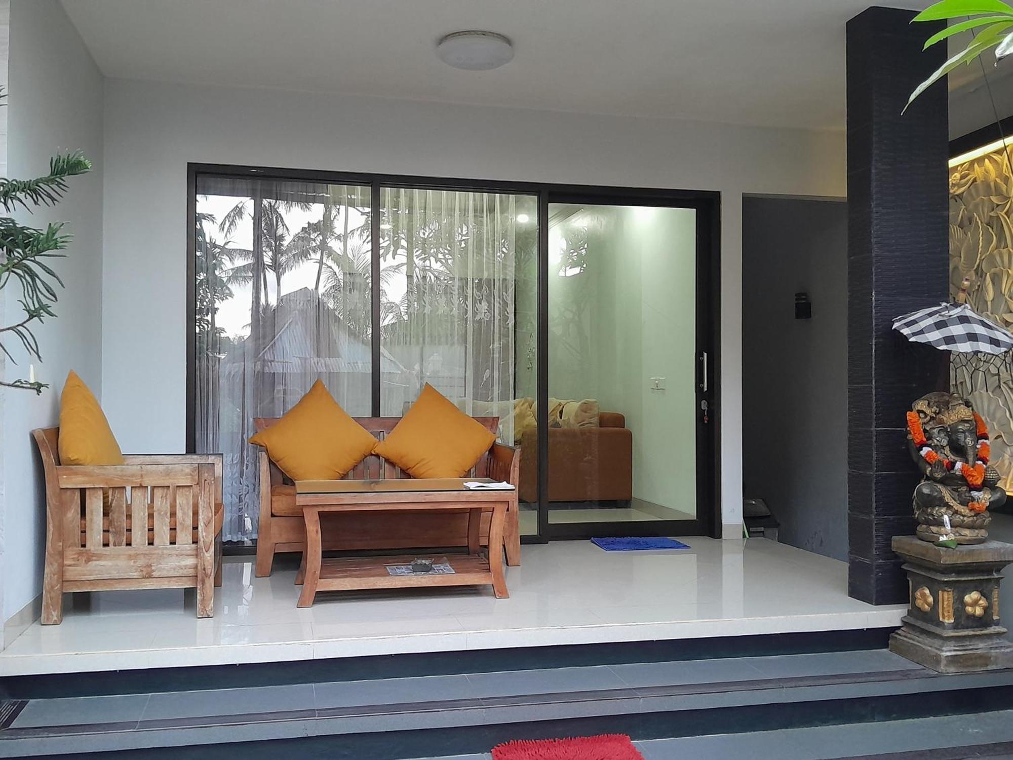 Villa Karma Candidasa Exteriör bild