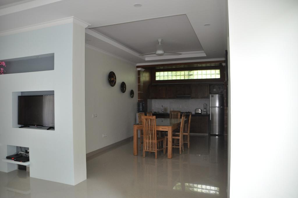 Villa Karma Candidasa Exteriör bild