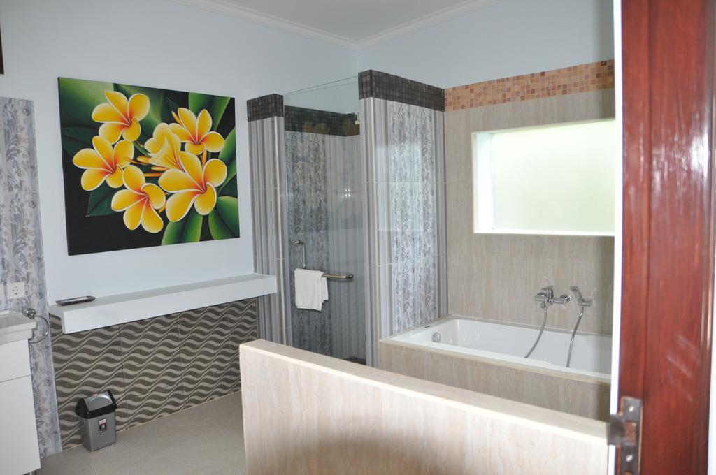 Villa Karma Candidasa Exteriör bild